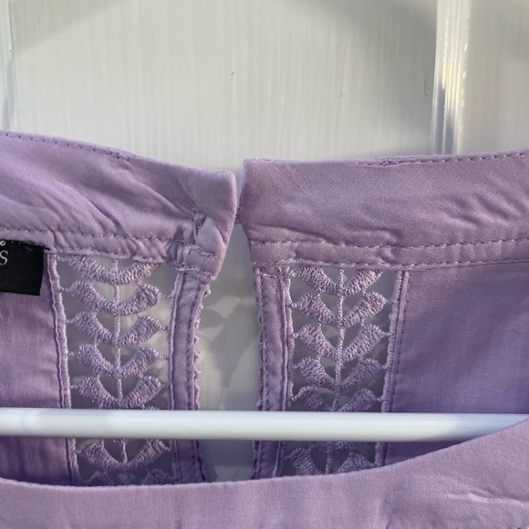 Talbots Embroidered Trim Top NWT - Picture 8 of 13